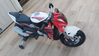 Moto elextrica para niños Honda CB Roja