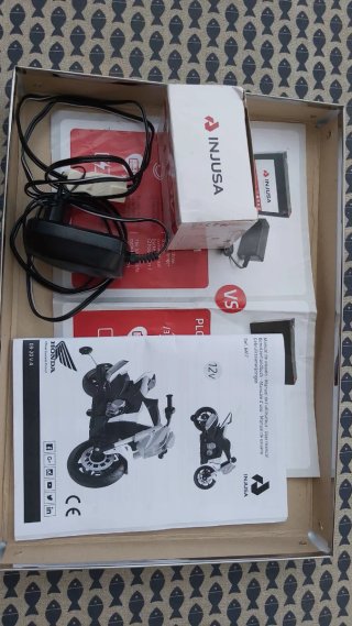 Moto elextrica para niños Honda CB Roja