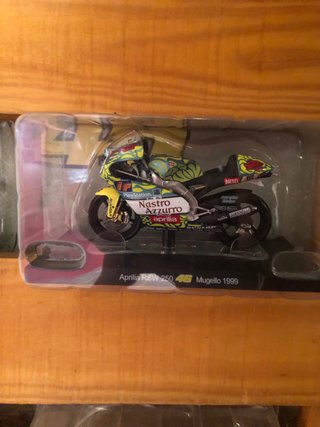 Collezione 19 Moto Valentino Rossi 1:18