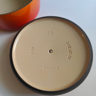 Olla Le Creuset Naranja Hierro Fundido 22cm