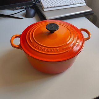 Olla Le Creuset Naranja Hierro Fundido 22cm