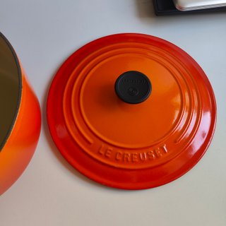 Olla Le Creuset Naranja Hierro Fundido 22cm