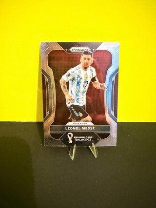 Cromo Panini Prizm Lionel Messi Qatar 2022