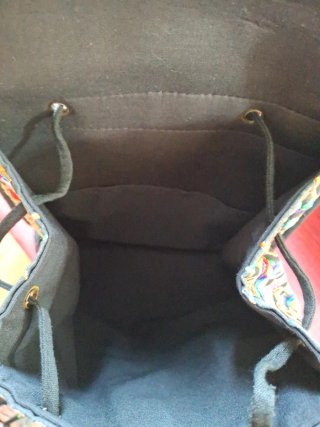 Mochila étnica bordada