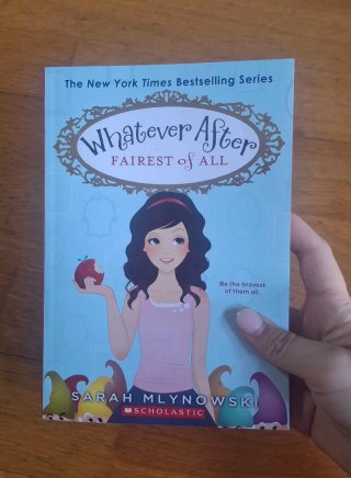 Libro en Inglés: Whatever After Fairest of All