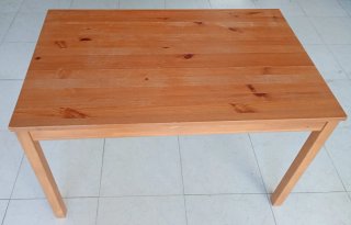 Mesa y 4 Sillas Madera Ikea