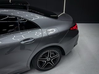 Mercedes-Benz Clase CLA AMG NIGHT