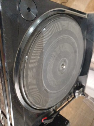 Equipo Sanyo Tocadiscos y Cassette DCX W7