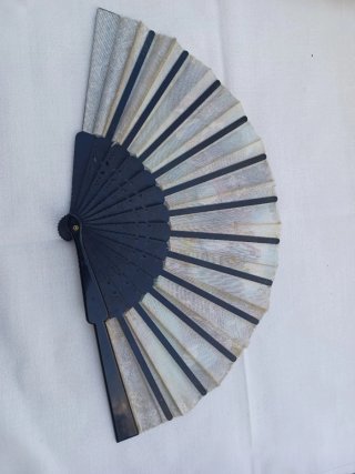 Dos abanicos clásicos