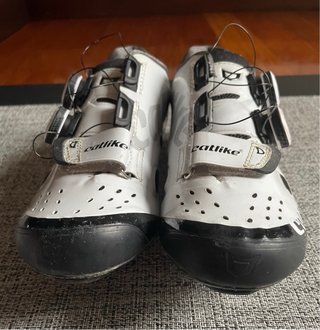 Pack Ciclismo: Zapatillas Catlike + Accesorios