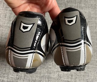 Pack Ciclismo: Zapatillas Catlike + Accesorios