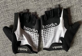 Pack Ciclismo: Zapatillas Catlike + Accesorios