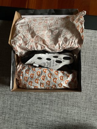 Pack Ciclismo: Zapatillas Catlike + Accesorios