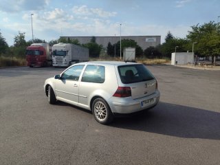 Volkswagen Golf 2002