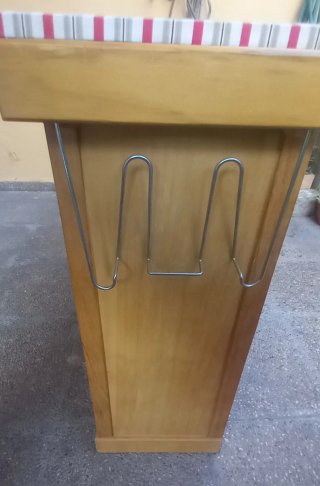 Mueble auxiliar planchar con cestas y cajón