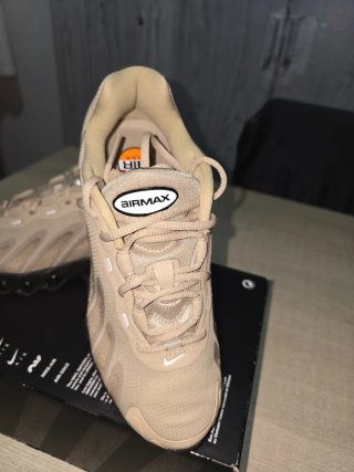 Zapatillas Nike Air Max DN8 Beige/Negro