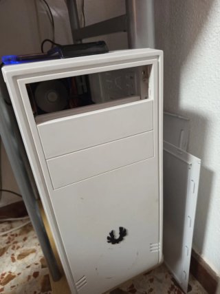Caja PC Blanca