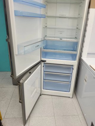 ☆NEVERA MARCA BALAY COMBI NOFROST A+☆