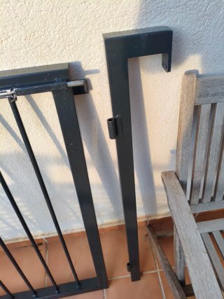 Puerta reja metálica de seguridad