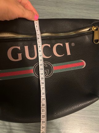 Riñonera Gucci Negra