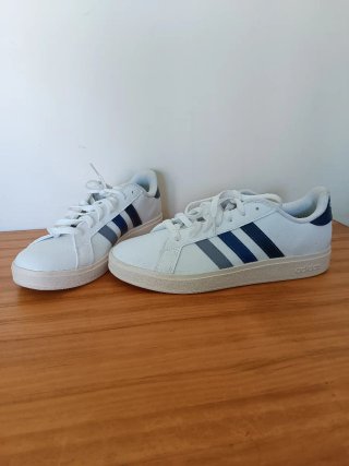 Zapatillas Adidas clásicas