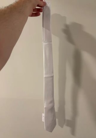 Corbata blanca Enlision (Nueva con etiquetas)