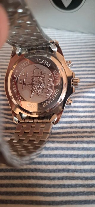 Reloj Gigandet Chronograph Plata y verde oliva.