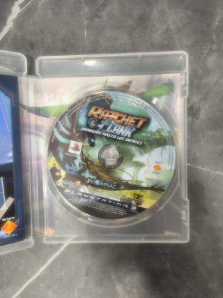 PS3 Ratchet Clank Armados hasta los Dientes