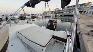 Beneteau Flyer 6.6 Sundeck - 84h motor