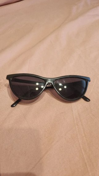 Gafas de sol vintage negras y marrones