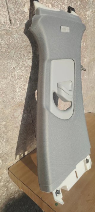 Guarnecido Pilar B Audi A6 C8 4K0 867 244