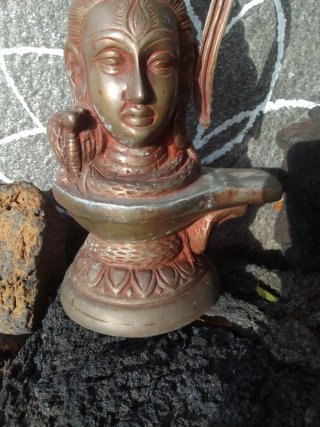 Figura de Shiva Lingam