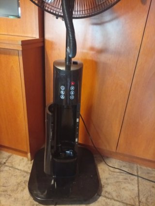 Ventilador brumizador negro