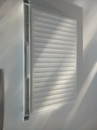 Bandeja y cubitera congelador Beko