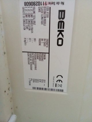 Bandeja y cubitera congelador Beko