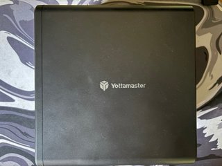 Yottamaster NAS DM500 5 Bahías - Nuevo