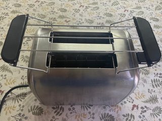 Tostadora Russell Hobbs Adventure 24080-56