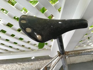 Bicicleta antigua para restaurar