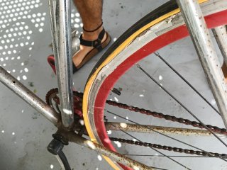Bicicleta antigua para restaurar