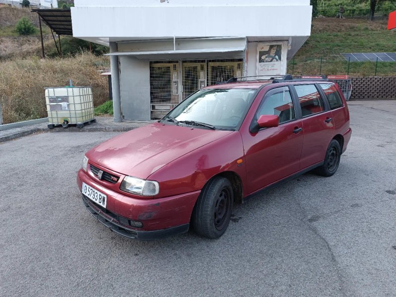 SEAT Cordoba 1998 - foto 1