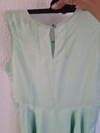 Blusa verde con volantes talla única