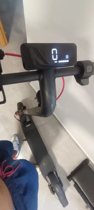 Patinete Eléctrico Navee V25 Negro