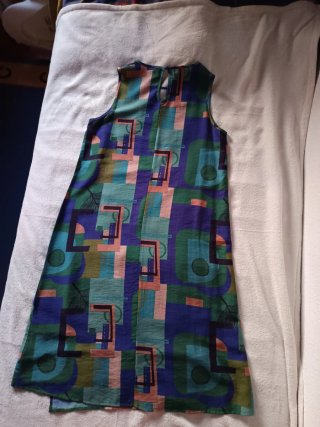Vestido verde y morado sin estrenar Talla M