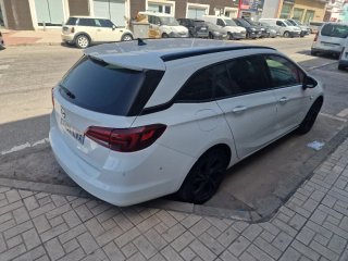 Opel Astra 2022