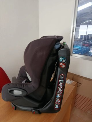 Silla Bebe Confort Axiss Giratoria Grupo 0+