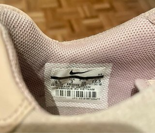 Nike Air Force 1 Rosa Suede