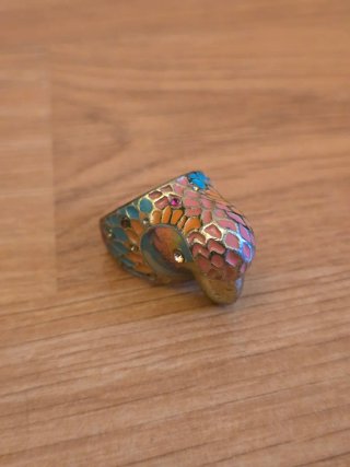 Anillo loro esmaltado multicolor