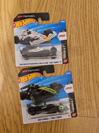 Hot Wheels F1 Visa Cash App & Kick Sauber