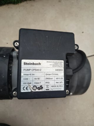 Bomba de piscina Steinbach negra