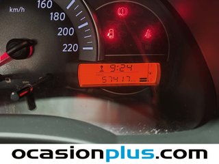 Nissan Micra 1.2G Acenta 59 kW (80 CV)